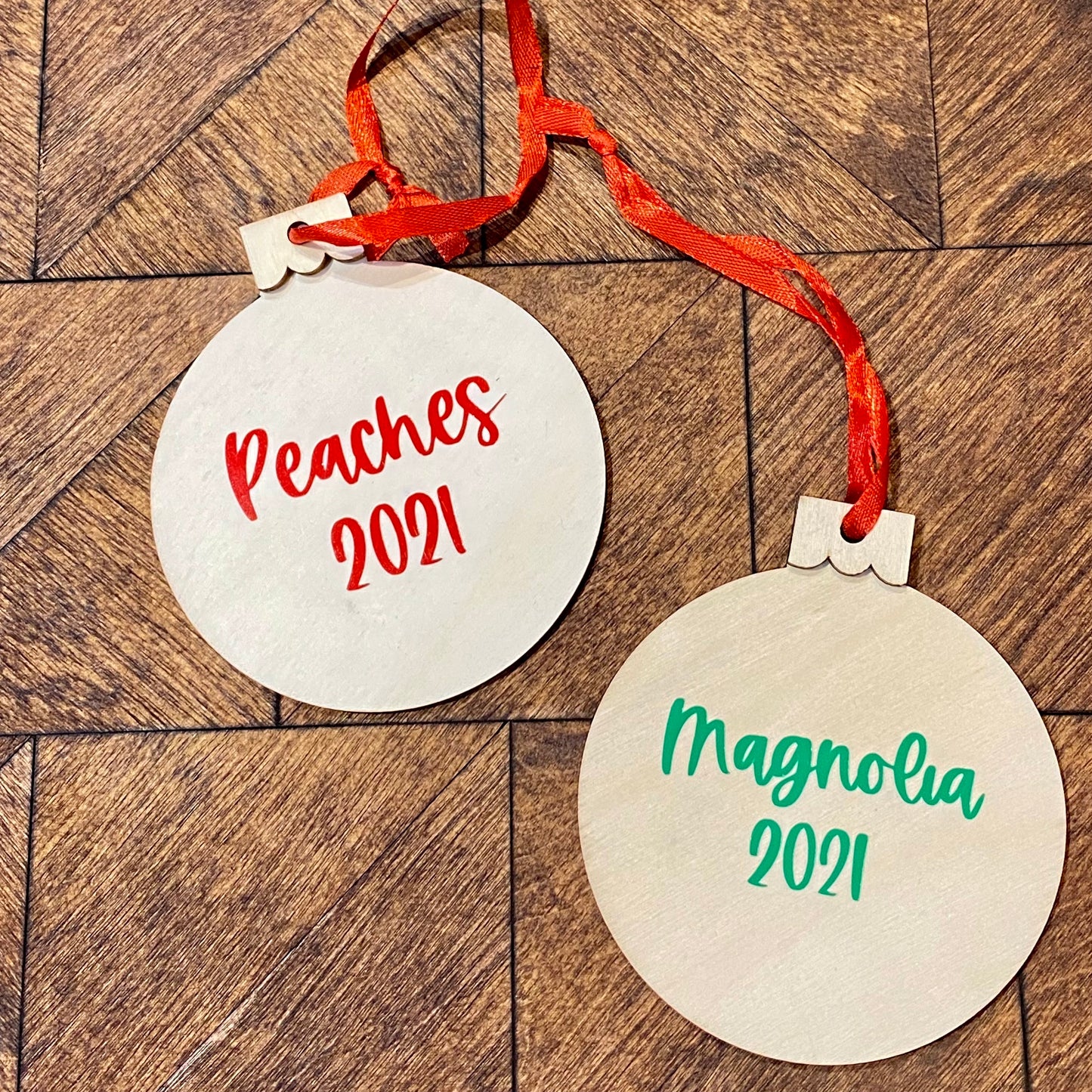 Traditional Round Shaped Christmas Ornament